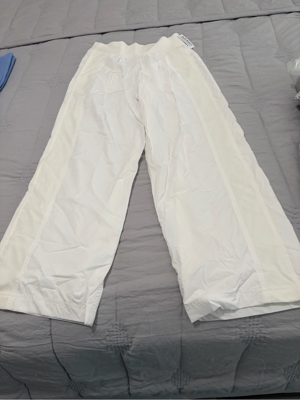 Old Navy Kids White Wide-Leg Parachute Pull-On Pants